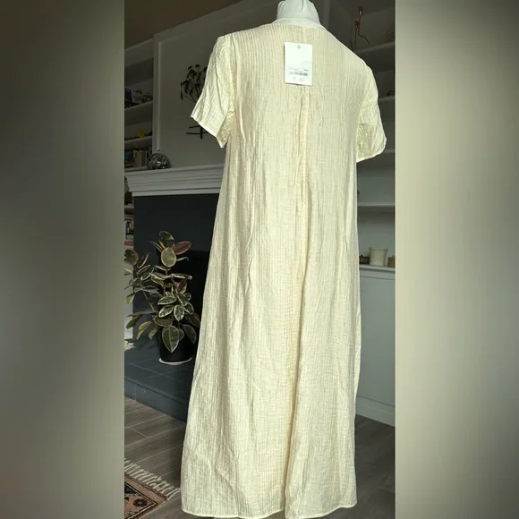 NWT OAK+FORT  TEXTURED V-NECK LONG DRESS - Picture 4 of 9